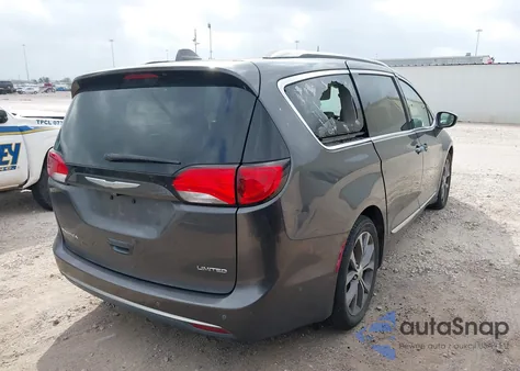 2017 Chrysler Pacifica Limited z USA, uszkodzony, nr VIN 2C4RC1GG0HR525939